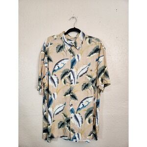 Island‎ Shores Men's Tan Floral Short Sleeve Button Up Hawaiian Shirt Size XL